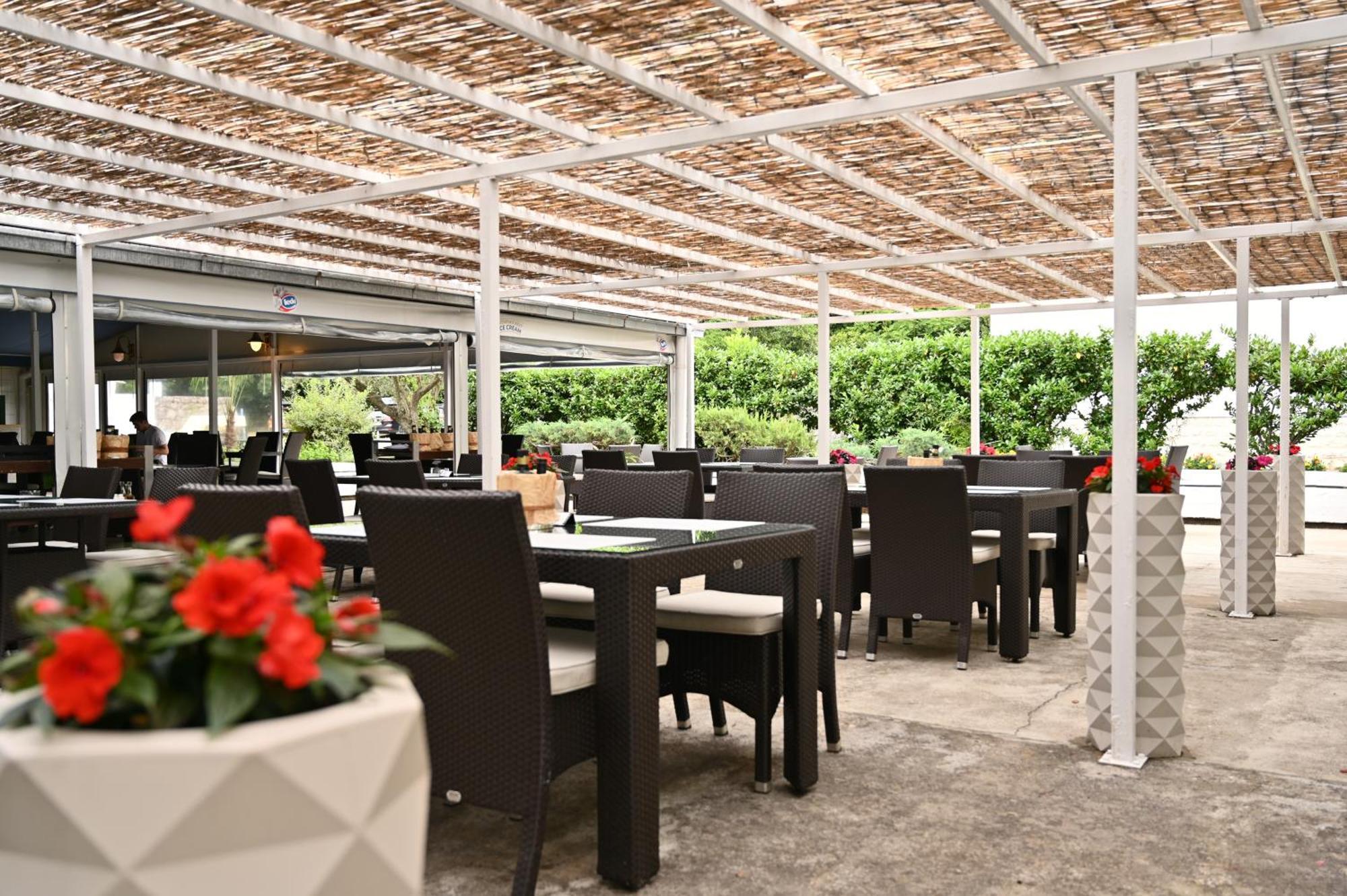 Holiday Resort Медвея Екстер'єр фото